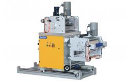 Auxiliary machine of lab cast film extrusion line