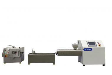 Desktop pelletizing extrusion line